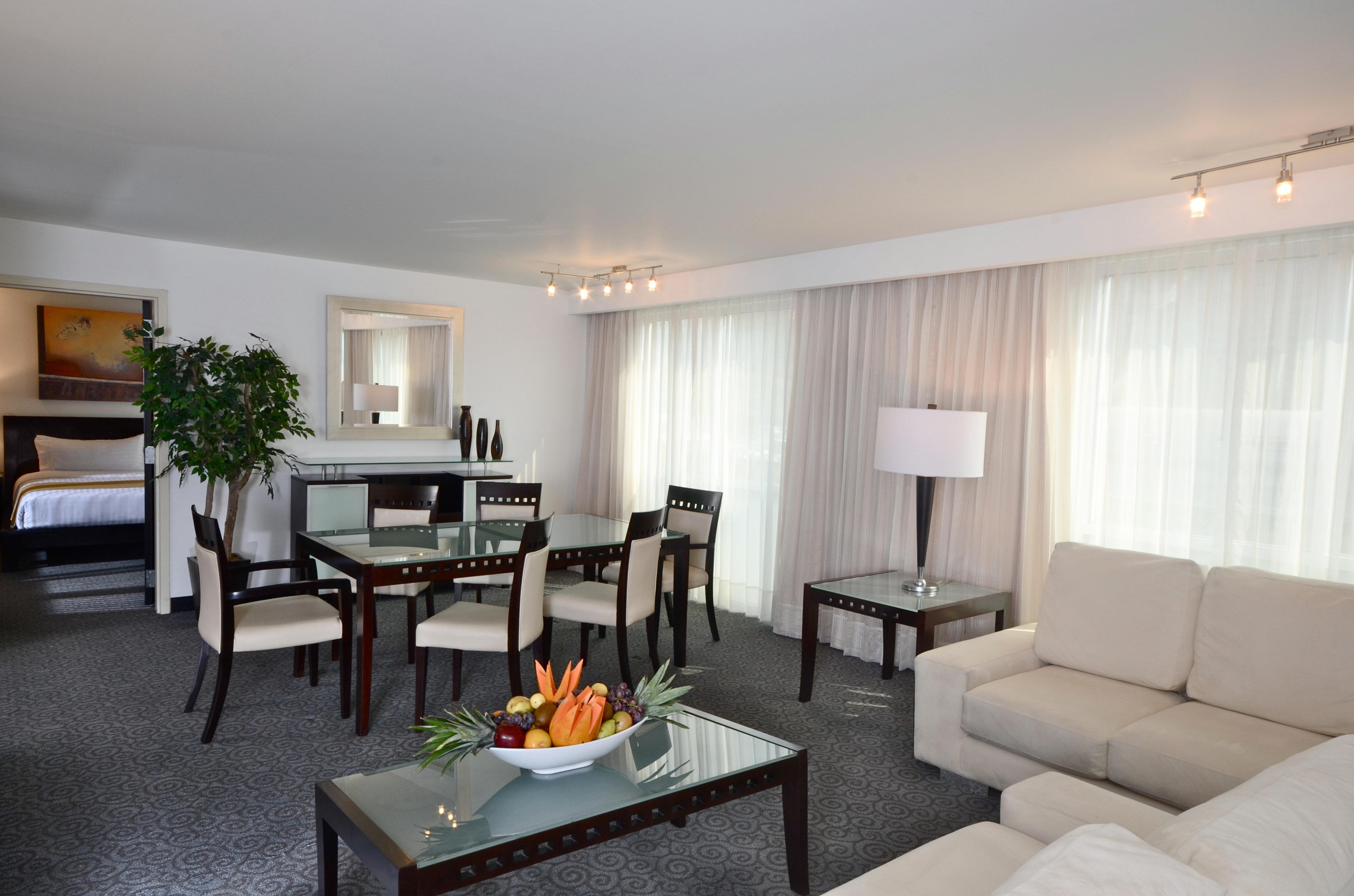 Holiday Inn Monterrey Valle By Ihg San Pedro Garza Garcia Exterior photo