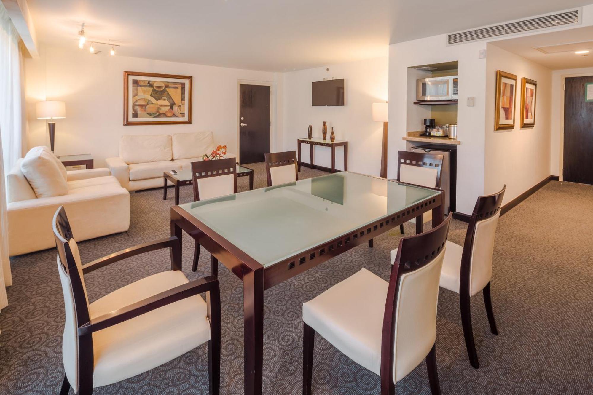 Holiday Inn Monterrey Valle By Ihg San Pedro Garza Garcia Exterior photo